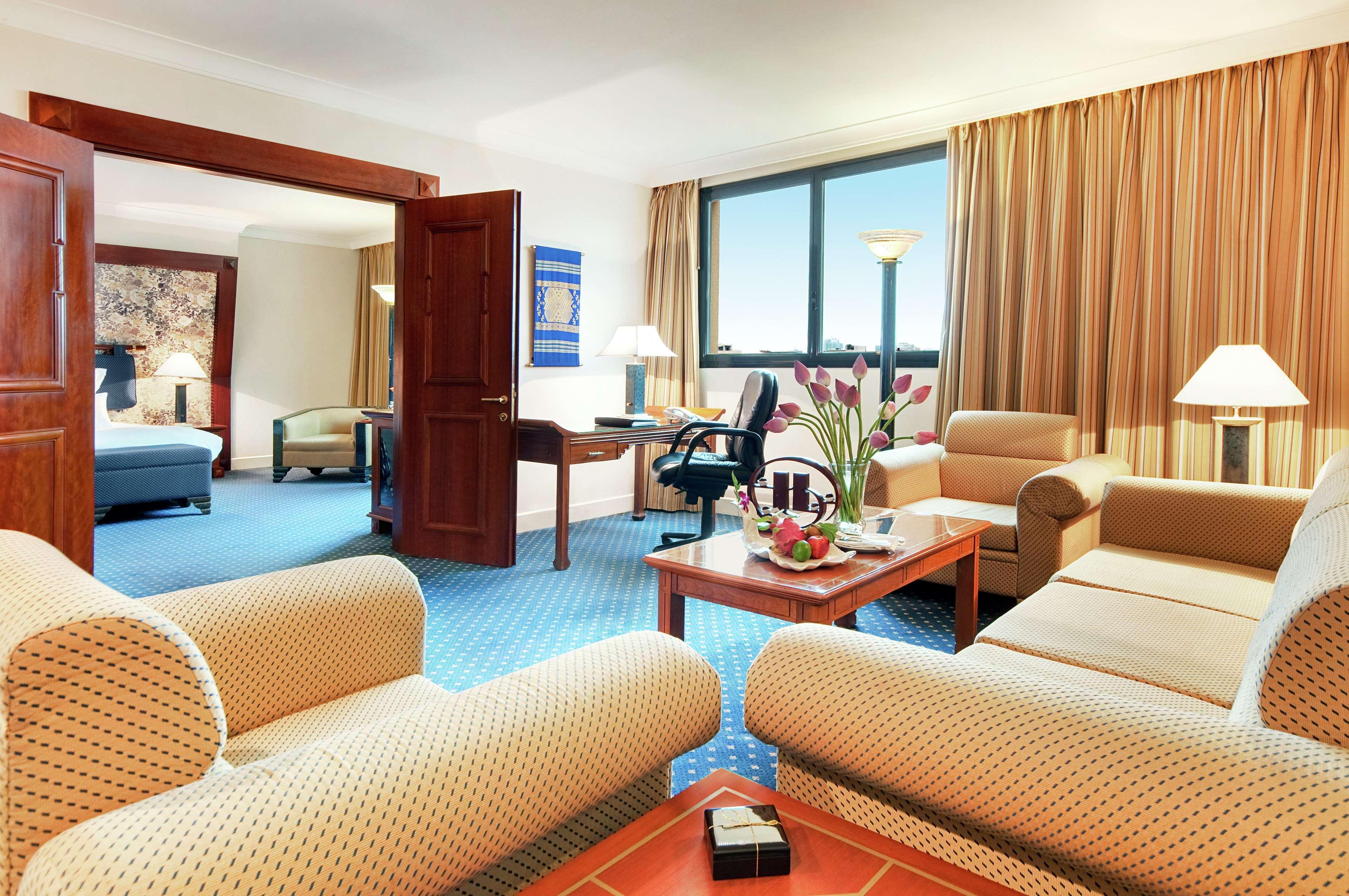 Hilton Hanoi Opera Exteriér fotografie