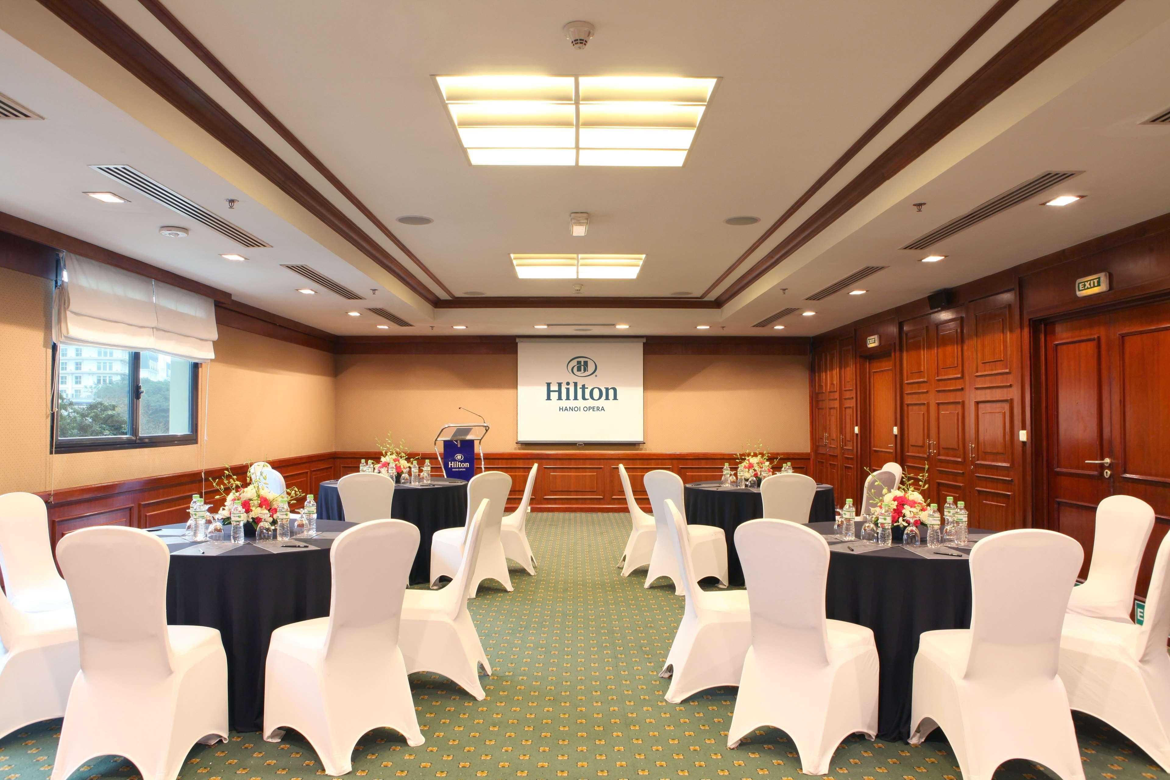 Hilton Hanoi Opera Exteriér fotografie